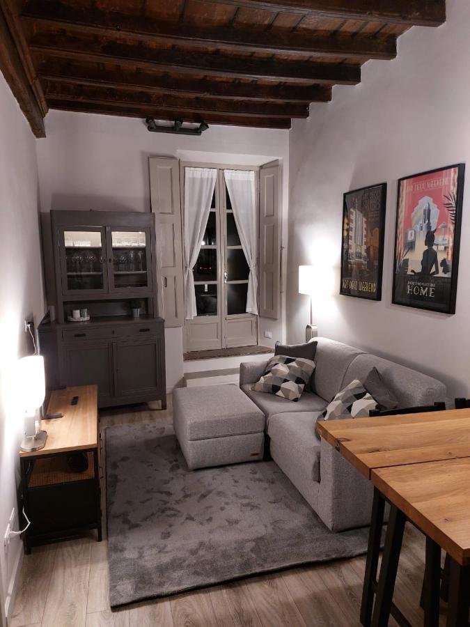 Appartamento per 2 o 4 persone - Torino Gran Madre Esterno foto